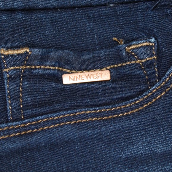 Women's Pull On Skinny Jeans / Jeggings  NINE WEST Dark Wash with Whiskering - Picture 4 of 10